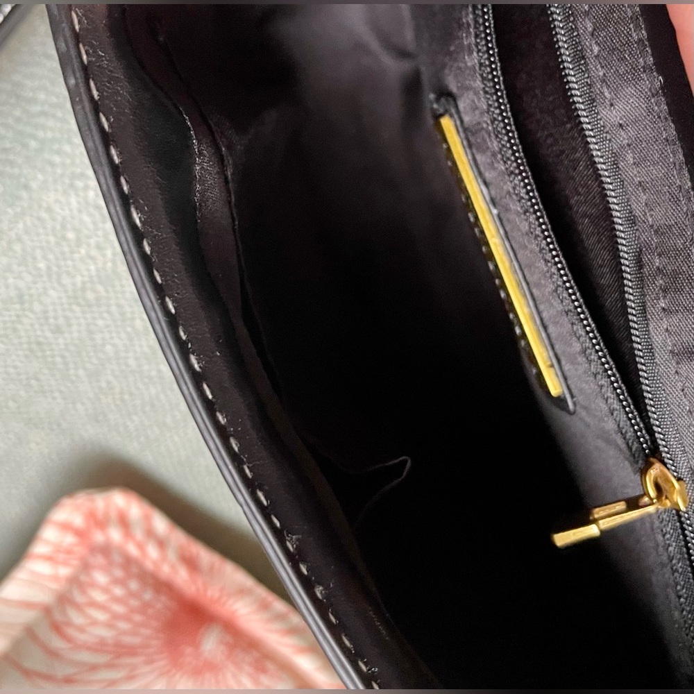 Antik Kraft Crossbody Bag - Picture 5 of 7
